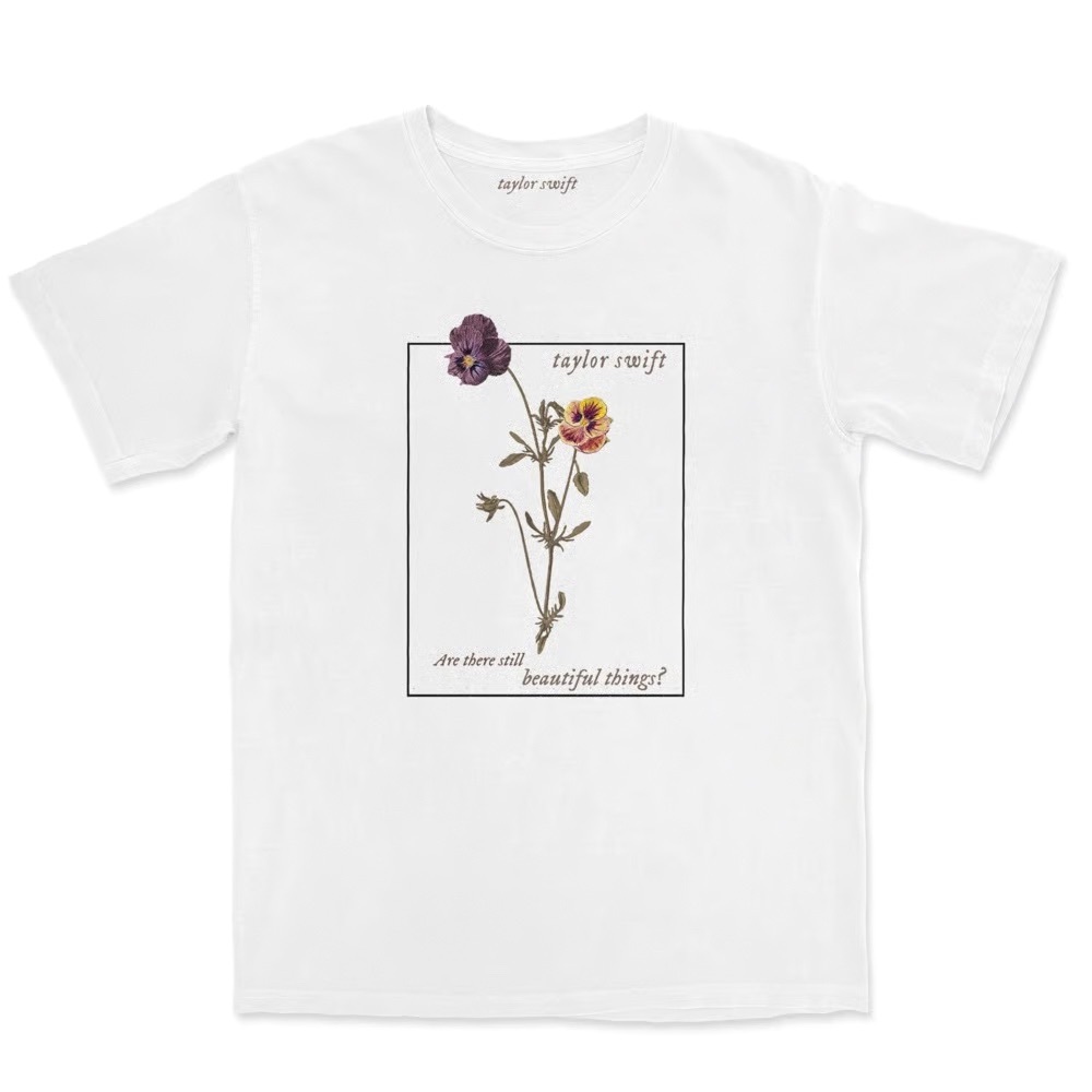 Taylor Swift White Graphic T-Shirt